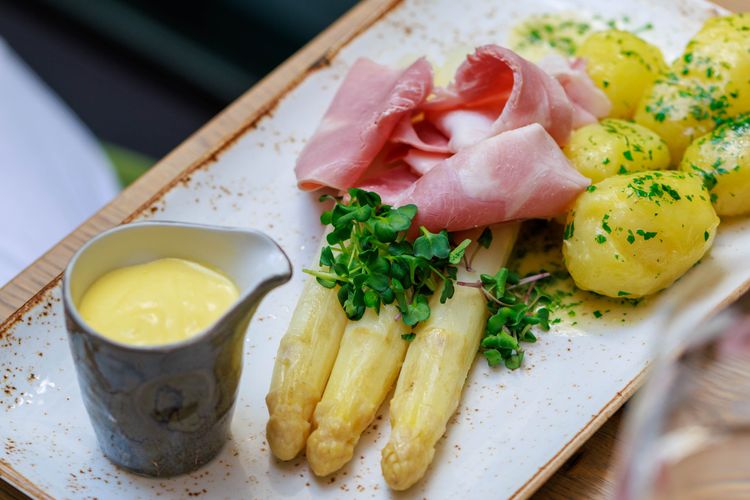 MARCHFELDER SOLOSPARGEL