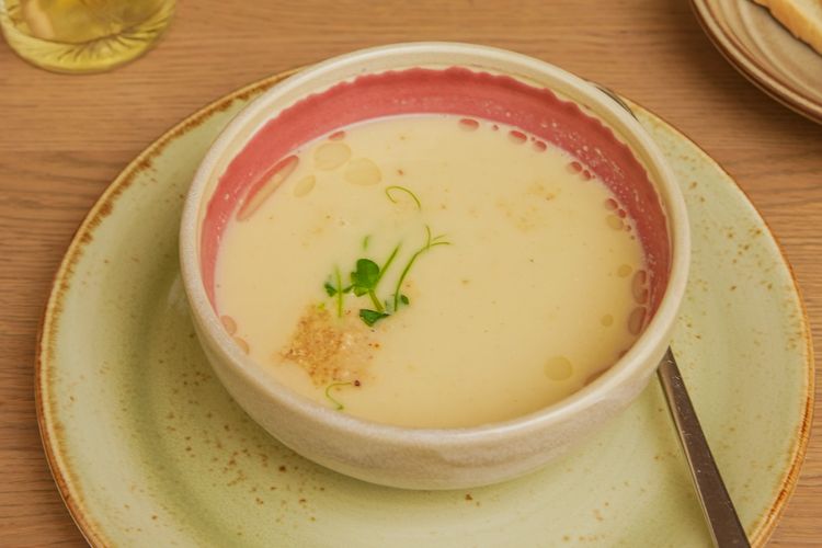 TRUFFLED POTATO SOUP